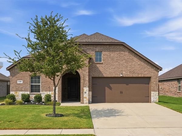 1102 Emerald Gate Drive, Princeton, TX 75407