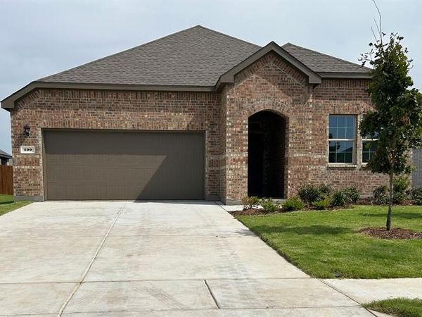 409 Carthage Street , Caddo Mills, TX 75135