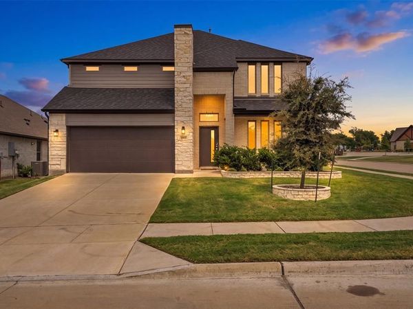 1802 Balfour Bend , Forney, TX 75126
