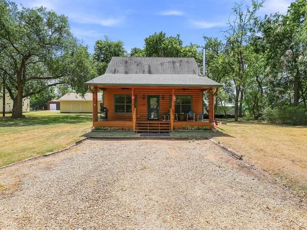 288 Clayton Drive , Pottsboro, TX 75076