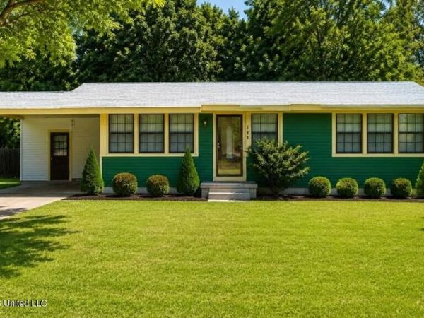 103 S Bluebird Drive, Natchez, MS 39120