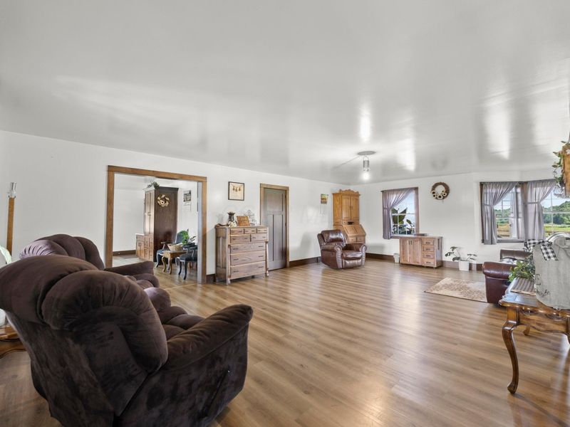 27261 Newcastle Road, Gambier, OH 43022 Photo 19