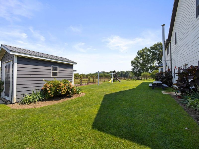 27261 Newcastle Road, Gambier, OH 43022 Photo 68