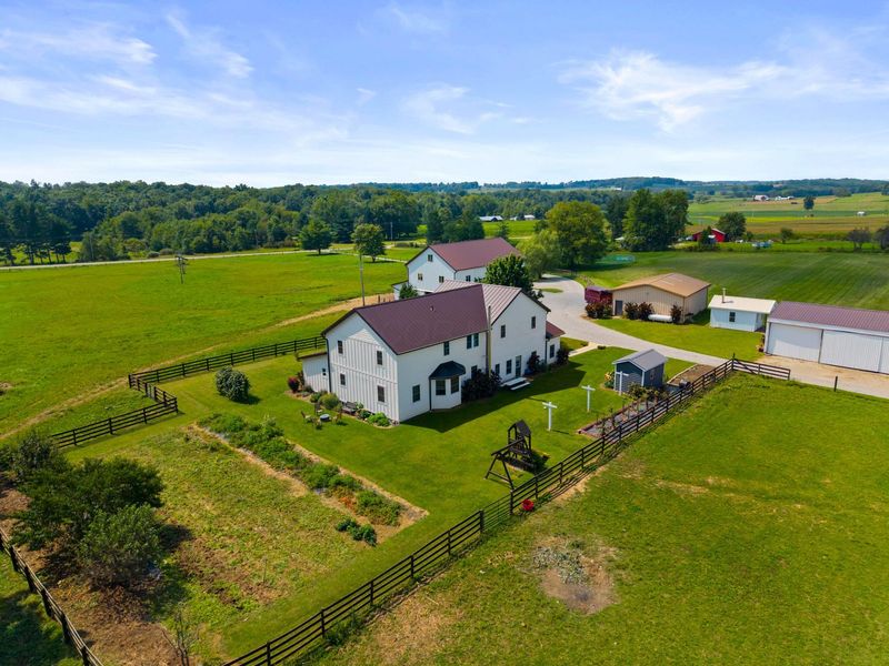 27261 Newcastle Road, Gambier, OH 43022 Photo 92