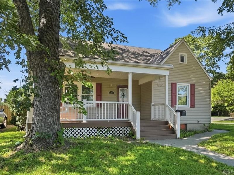 5201 Lindbergh Boulevard, West Carrollton, OH 45449 Photo 1