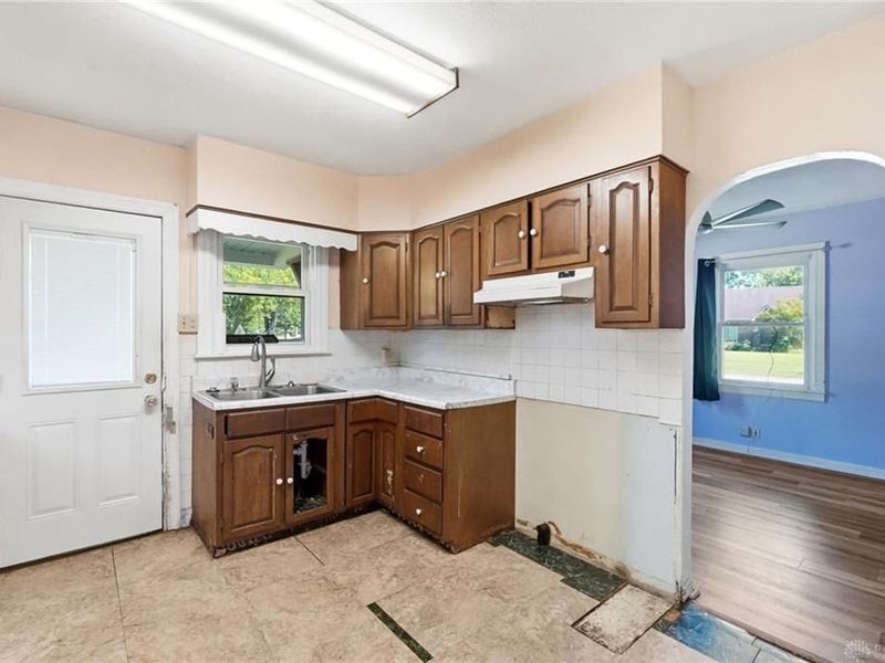 5201 Lindbergh Boulevard, West Carrollton, OH 45449 Photo 8