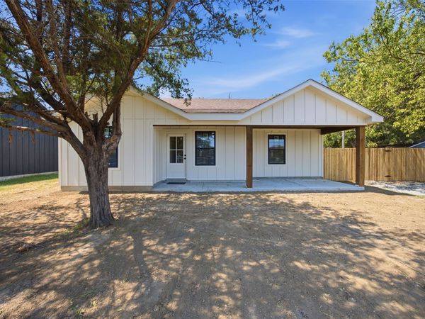 95 SW 6th, Krebs, OK 74554