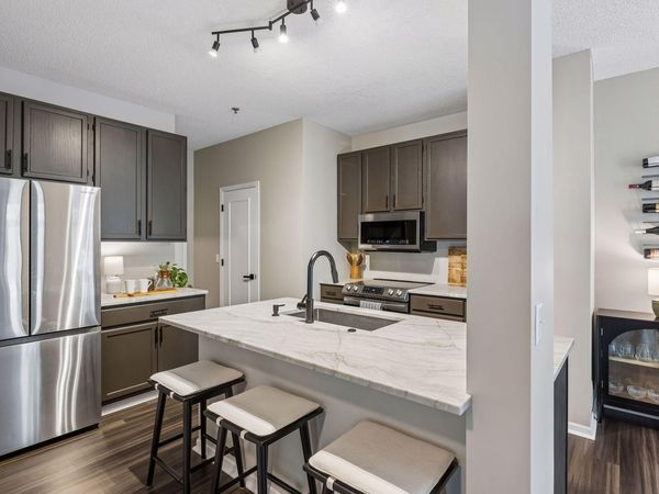 8350 Kimball Drive, Eden Prairie, MN 55347