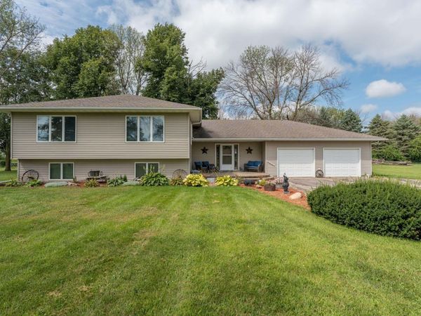 35851 County Road 104, Saint James, MN 56081