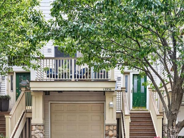 13956 52nd Avenue N, Plymouth, MN 55446