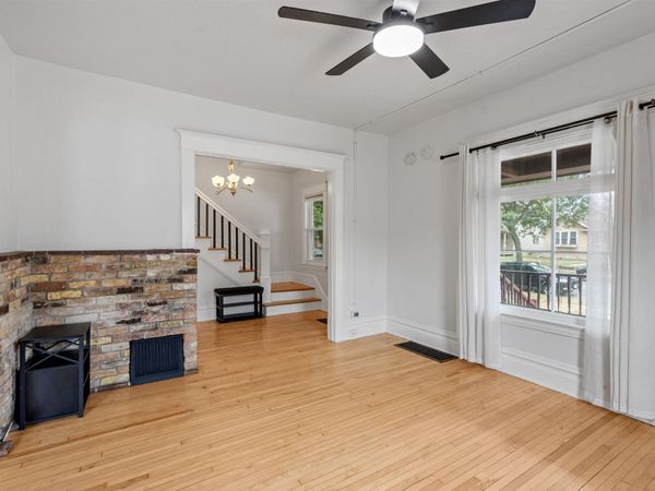 1176 14th Avenue SE, Minneapolis, MN 55414