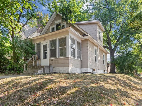 3400 Aldrich Avenue N, Minneapolis, MN 55412