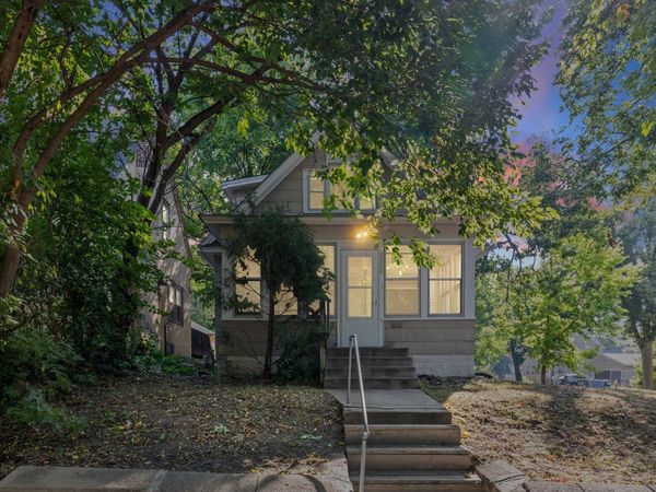 3400 Aldrich Avenue N, Minneapolis, MN 55412