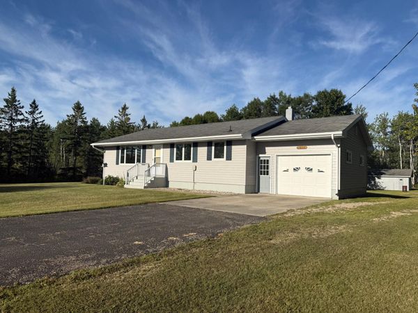 24247 County Road 15, Badger, MN 56714