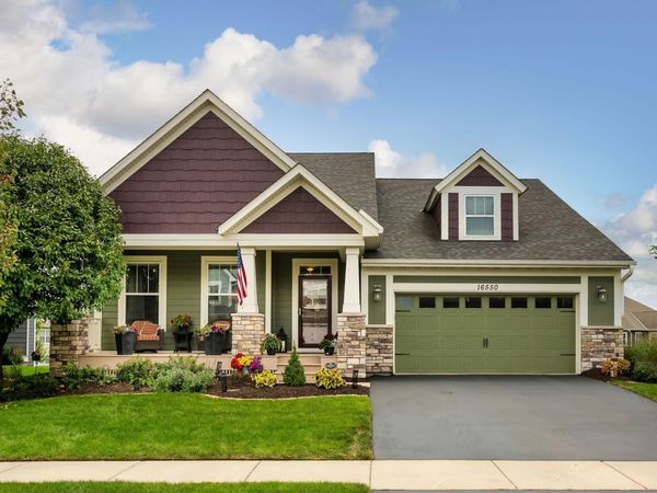 16550 Draft Horse Boulevard , Lakeville, MN 55044