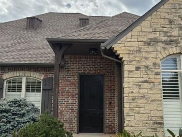 10209 Timber Valley Drive, Oklahoma City, OK 73151