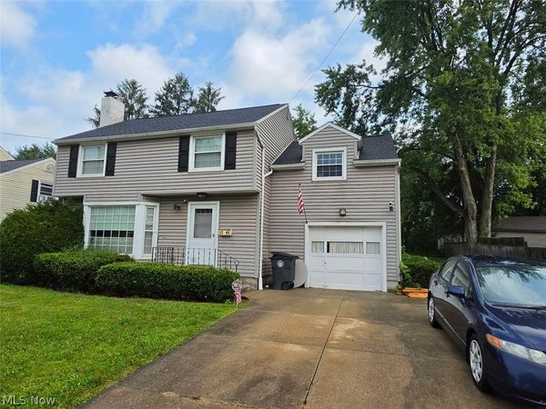 1785 Kingsley Avenue , Akron, OH 44313