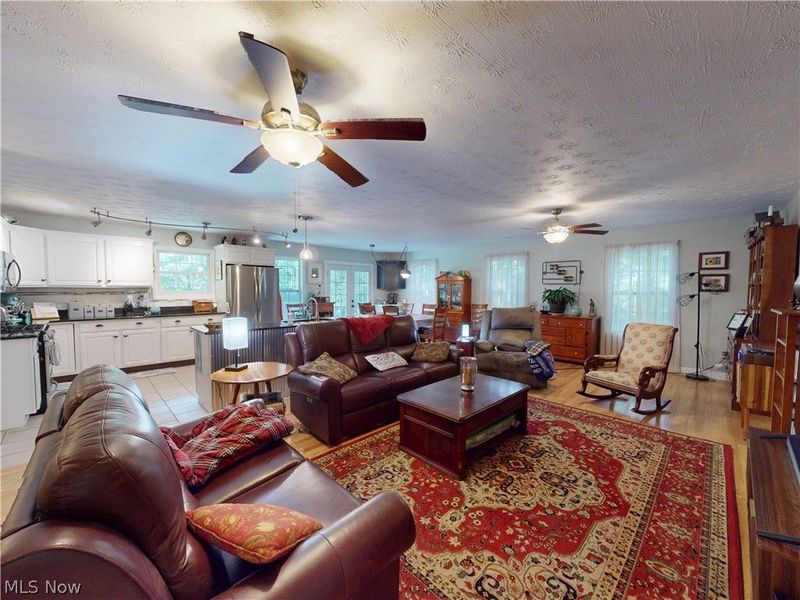 1083 Dock Road, Madison, OH 44057 Photo 4
