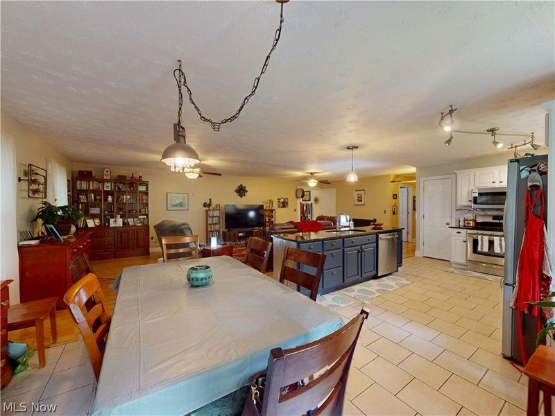 1083 Dock Road, Madison, OH 44057 Photo 6