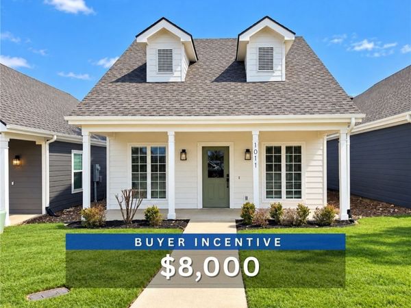 1011 NE Heights Lane, Bentonville, AR 72712