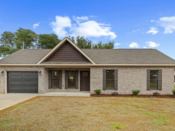 3405 Mason St, Muscle Shoals, AL 35661