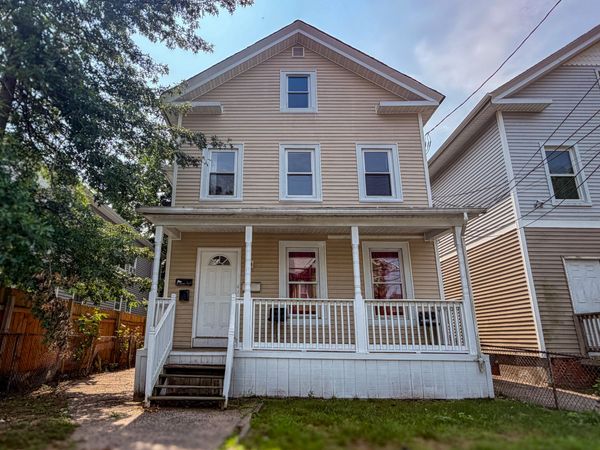 72 Woolsey , Unit 2, New Haven, CT 06513