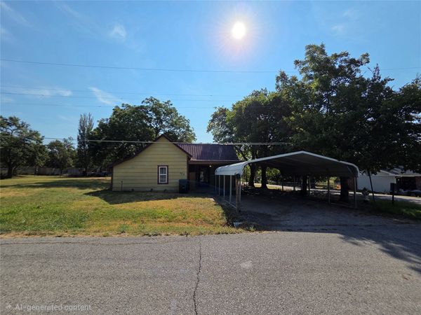 709 W 17th , Sulphur, OK 73086