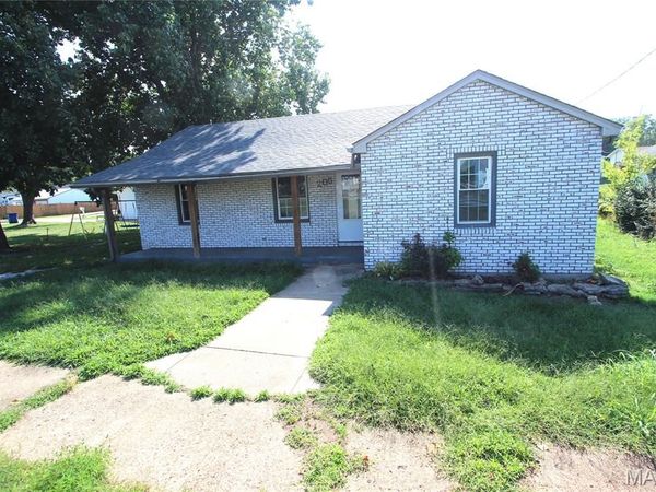 205 S Jackson Street , Desloge, MO 63601