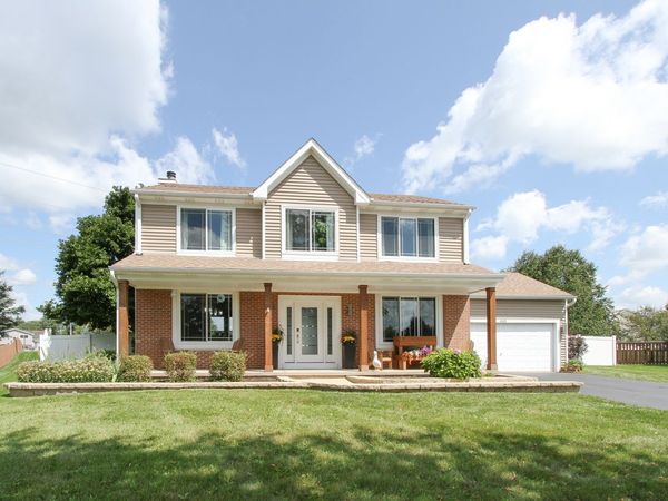465 SPRING RIDGE Drive, Crystal Lake, IL 60012