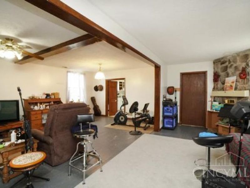 10059 State Route 132, Pleasant Plain, OH 45162 Photo 3