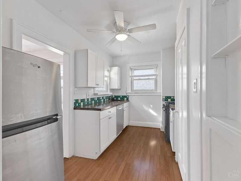 3096 Madison Road, Cincinnati, OH 45209 Photo 11