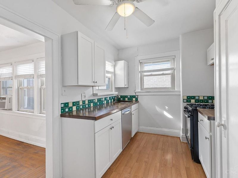 3096 Madison Road, Cincinnati, OH 45209 Photo 8