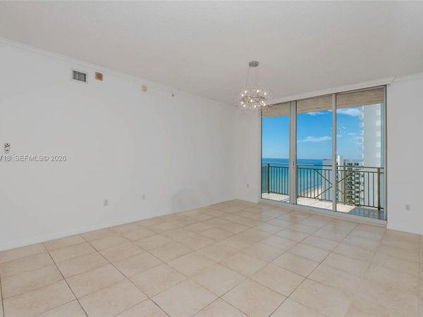 2080 S Ocean Dr, Unit MPH09, Hallandale Beach, FL 33009