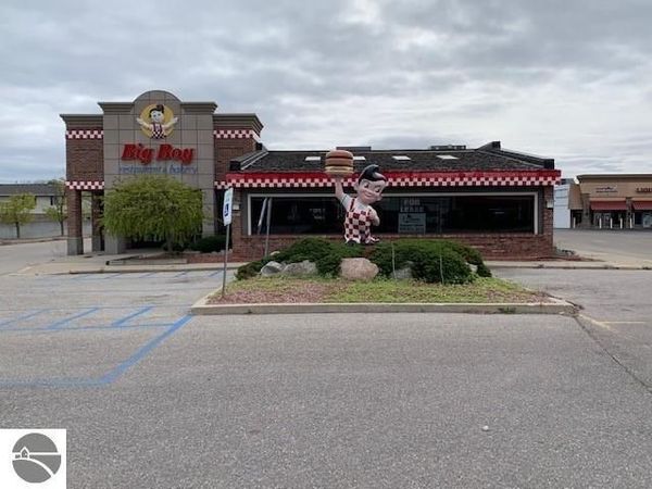 1623 Mission Street S, Mt Pleasant, MI 48858