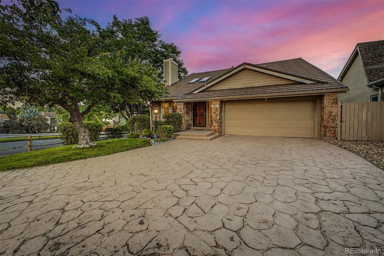 9896 E Maplewood Circle, Englewood, CO 80111 Main Photo