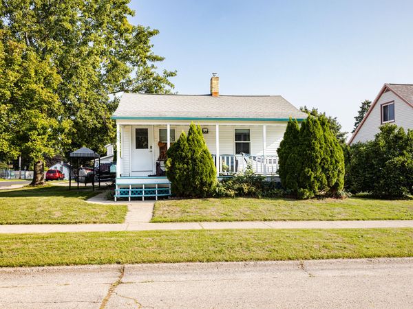 416 O'Connell St, Watertown, WI 53094