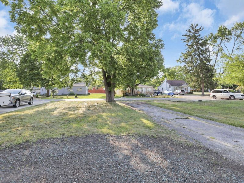 561 Erickson Avenue , Whitehall, OH 43213 Photo 28