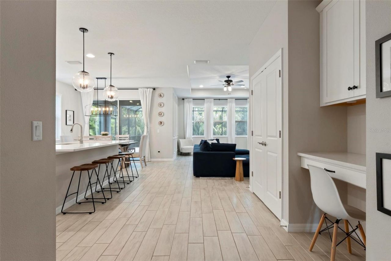 3598 Secret Stroll Drive, Sarasota, FL 34240 Photo