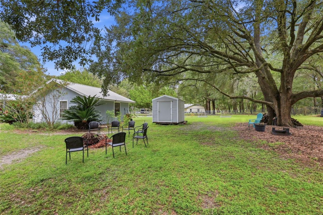 753 SW Mapleton Street, Fort White, FL 32038 Photo