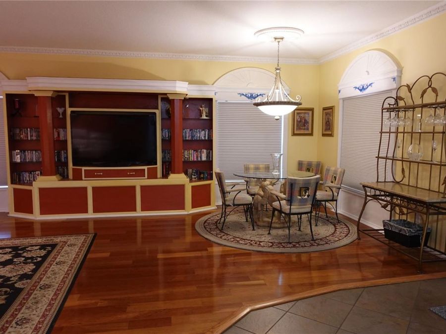 Property Image 63