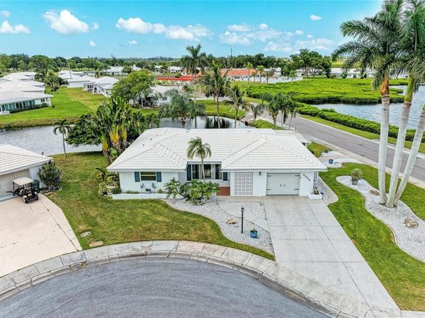 4006 JOYCE DRIVE , BRADENTON, FL 34208