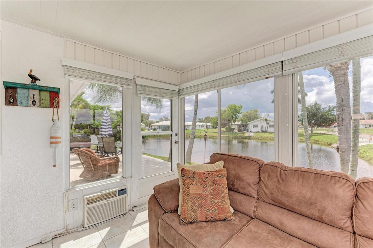 4006 Joyce Drive , Bradenton, FL 34208 Photo