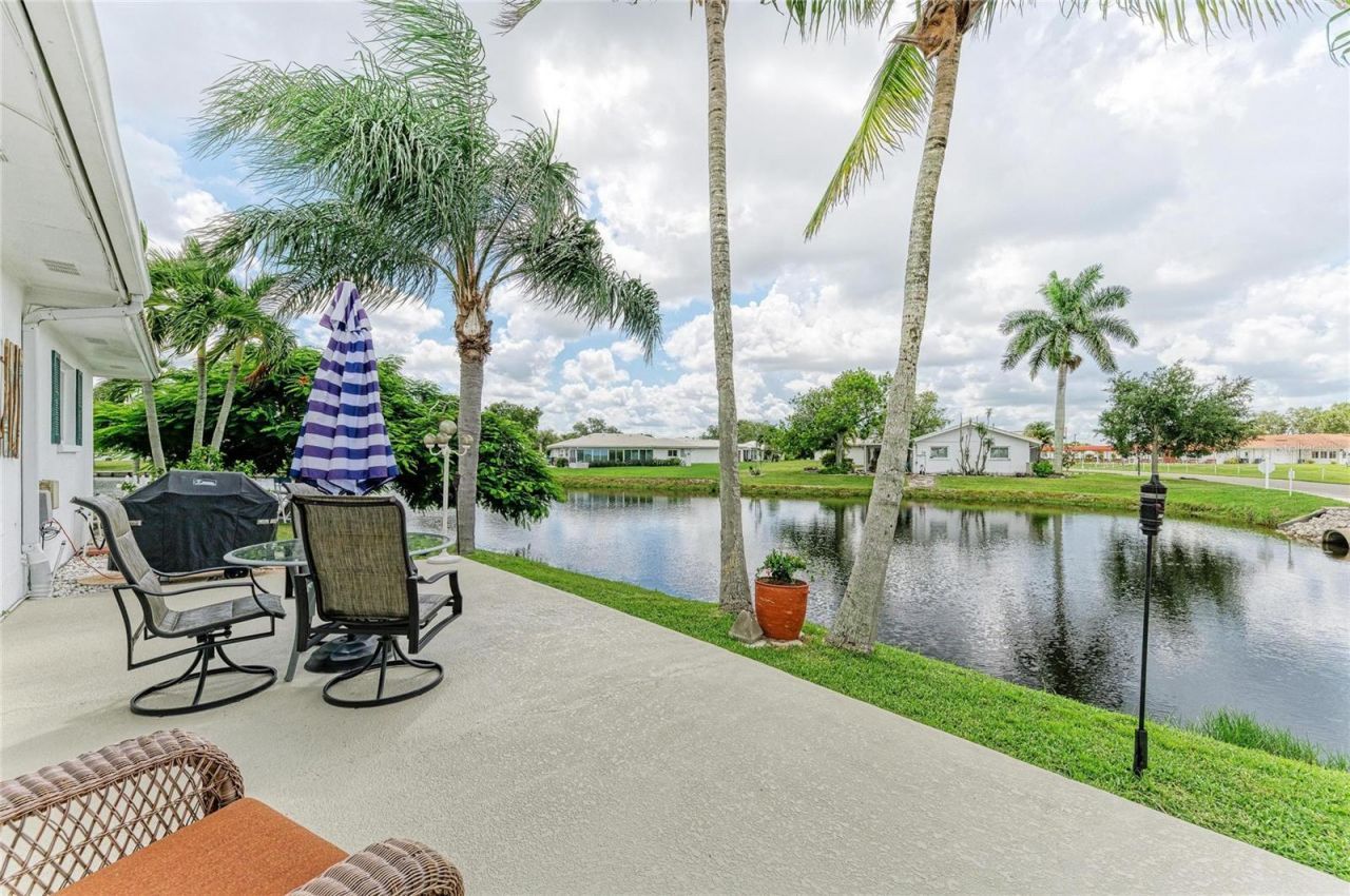 4006 Joyce Drive , Bradenton, FL 34208 Photo