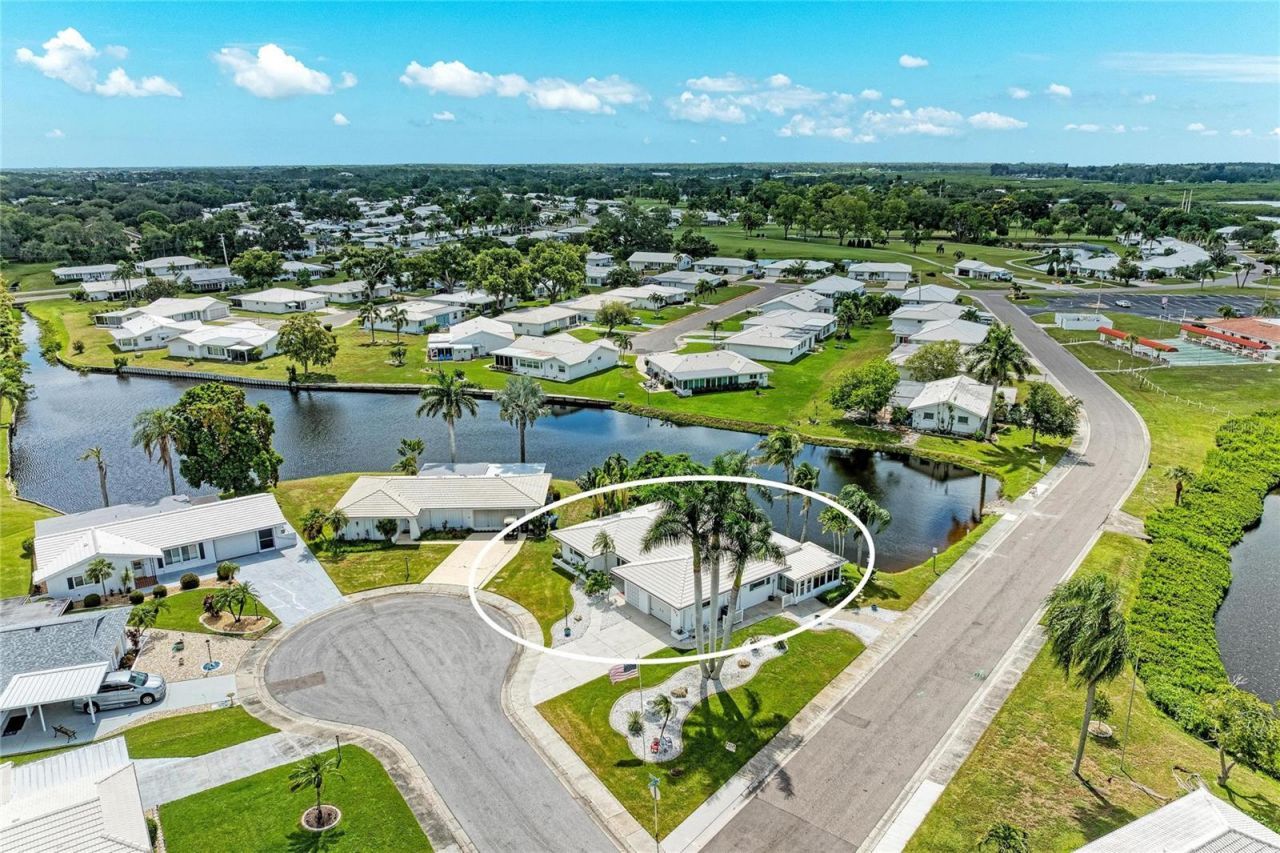 4006 Joyce Drive , Bradenton, FL 34208 Photo