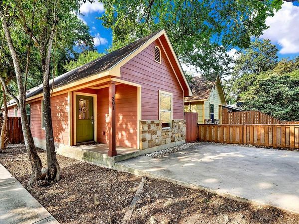 301 Armstrong ST, San Marcos, TX 78666