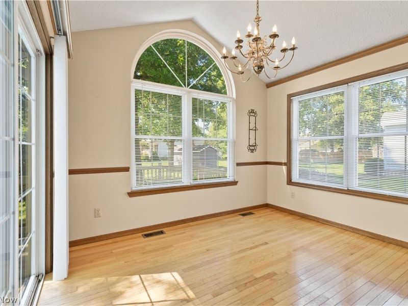 6854 Chablis Court, Mentor, OH 44060 Photo 21