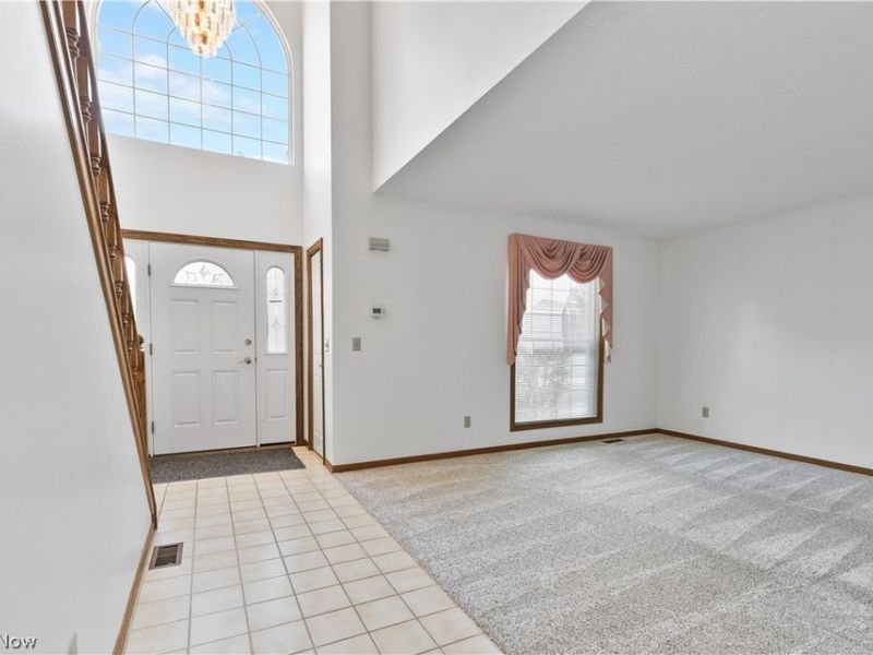 6854 Chablis Court, Mentor, OH 44060 Photo 8