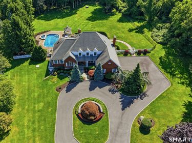 8 Huntington, New Fairfield, CT 06812