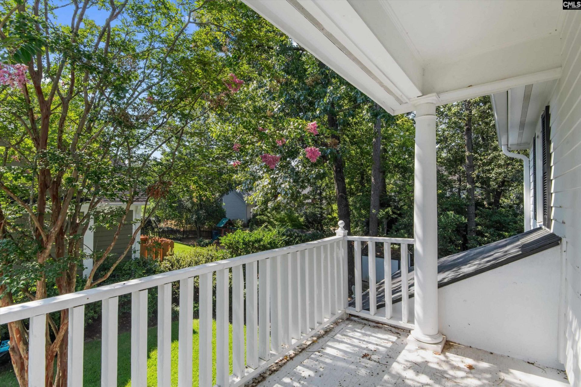 217 Rosebank Drive Photo 15