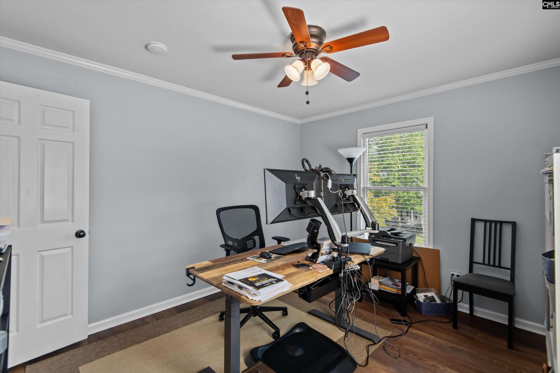 217 Rosebank Drive Photo 31